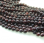Granat Kugelstrang facettiert ca. 8 mm / 40 cm