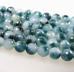 Jade gr�n - wei� Kugelstrang facettiert ca. 16 mm / ca. 40 cm
