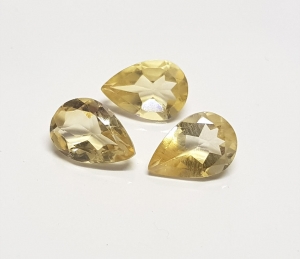 Citrin (gebr.) Tropfen facettiert ca. 5 x 8 mm / ca. 0,6-0,7 ct.