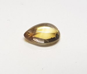 Citrin (gebr.) Tropfen Cabochon ca. 6x7 mm ca. 0,8-1 ct.