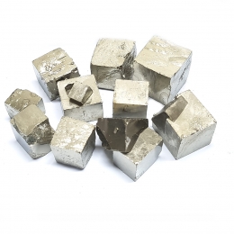 250 gr. Pyrit-Wrfel aus Navajun / Spanien ca. 12-24 mm / ca. 4-10 st