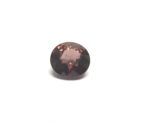 Spinell aus Burma / Myanmar facettiert ca. 8,9 x 8,2 mm / ca. 2,75 ct.