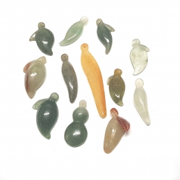 5er Set Bltter / Frucht Anhnger aus Jadeit ( Jade ) ca. 15-35 mm