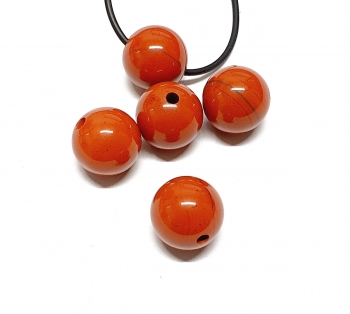 5 gebohrte Kugeln aus Jaspis rot ca. 18 mm / 3 mm Bohrung