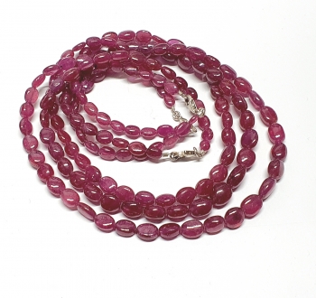 Rubin Halskette oval farbbehandelt ca. 6x5 bis 9x7 mm verlaufen mit 925 Silberkarabiner