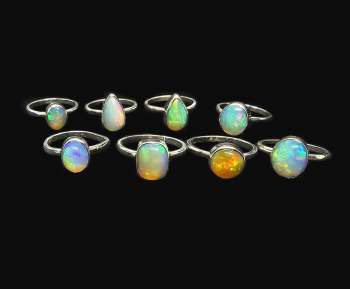 Opal thiopien Fingerring in 925 Silber gefasst