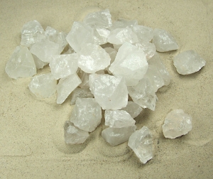 25 Kg Bergkristall Deko Chips Rohsteine 20-30 mm aus Indien
