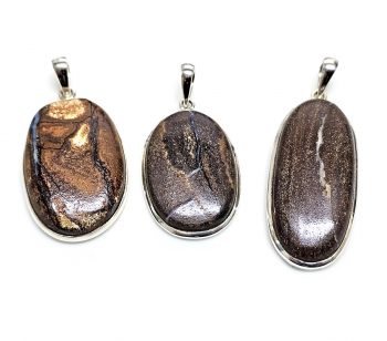 Boulder - Opal Anh�nger�in 925 Silber gefasst ca. 45-55 mm