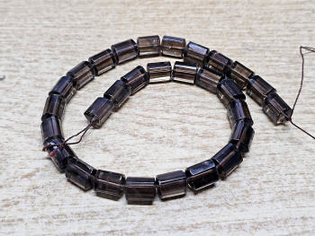 Rauchquarz Kettenstrang Dreikant facettiert ca. 14 x 11 mm / ca. 40 cm