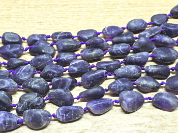 Amethyst Kettenstrang Nugget mattiert ca. 10-15 mm / ca. 40 cm