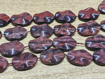 Tigerauge rot Kettenstrang Oval gewellt ca. 30 x 20 mm / ca. 40 cm