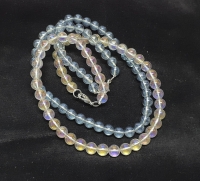Bergkristall Halskette Kugel behandelt in weiß oder blau ca. 8 mm / ca. 45 cm