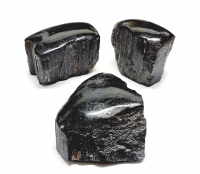 schwarzer Turmalin / Schörl Anschliff aus Indien ca. 200-300 gr.
