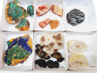 Mineralien - Sammlung aus Marokko im Karton - 6 Steinsorten