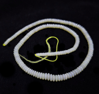 Opal Australien Kettenstrang Scheibe verlaufend ca. 3 - 6,5 mm / ca. 40 cm