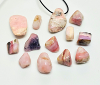 13er Set Opal pink aus Peru Trommelstein�Anh�nger Freiform 2,5 mm gebohrt - Restposten